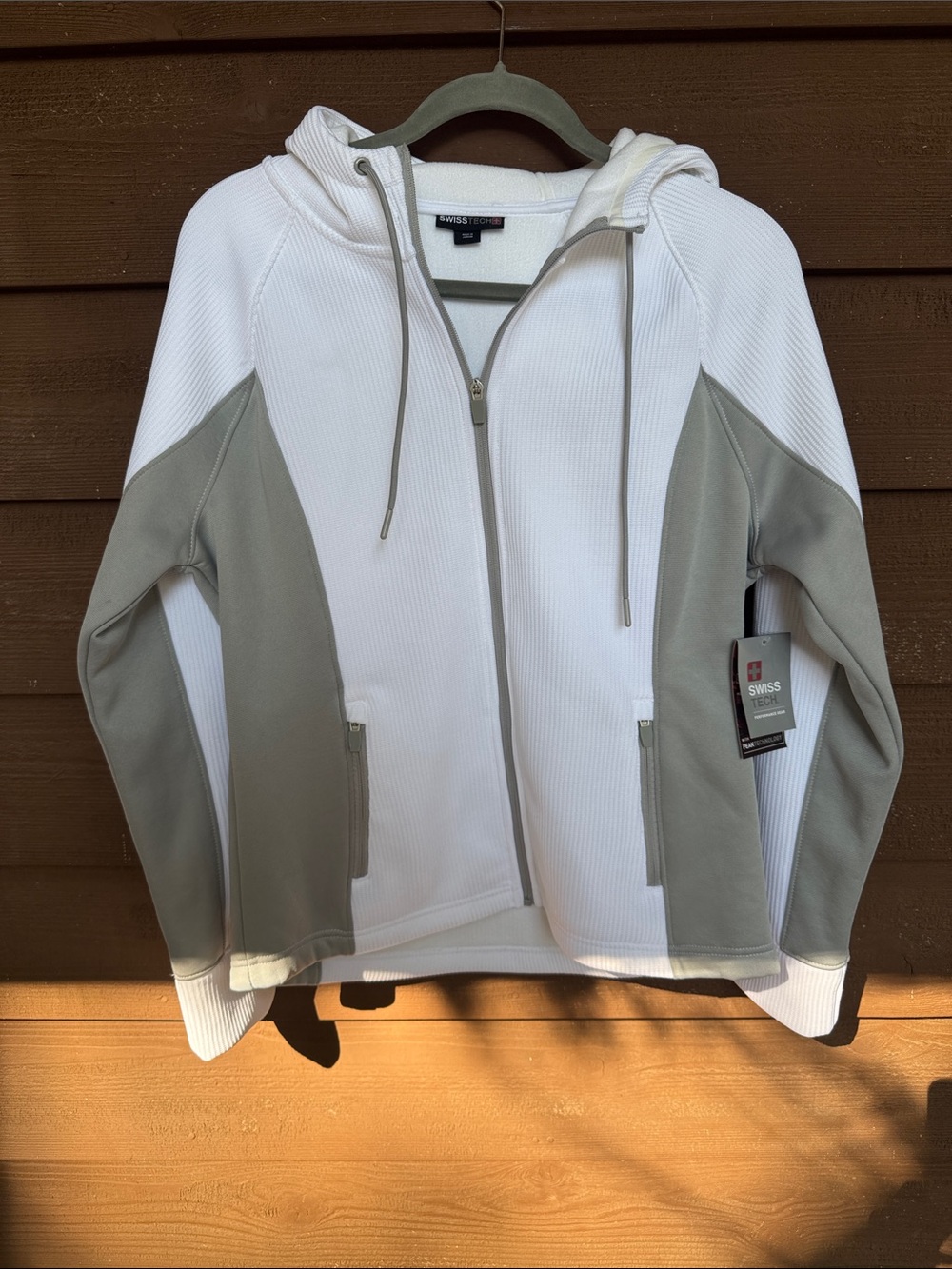 Swiss Tech Women's White Waffle Knit Hooded Zip Jacket size M (8-10)